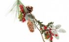 Christmas Decoration Berry & Cone Garland 125cm